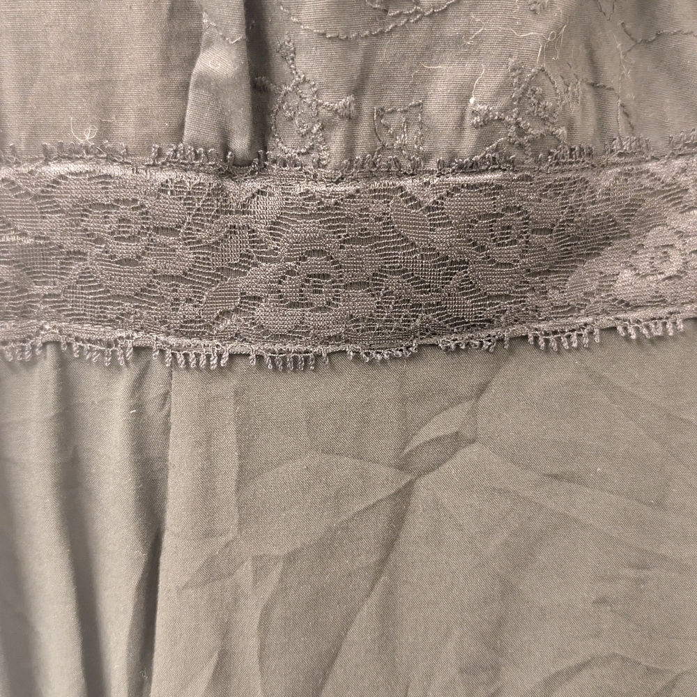 Royal Bones Gothic High Low Lace Dress - Picture 6 of 11